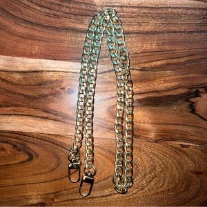 UNBRANDED Gold Tone Chain ONLY